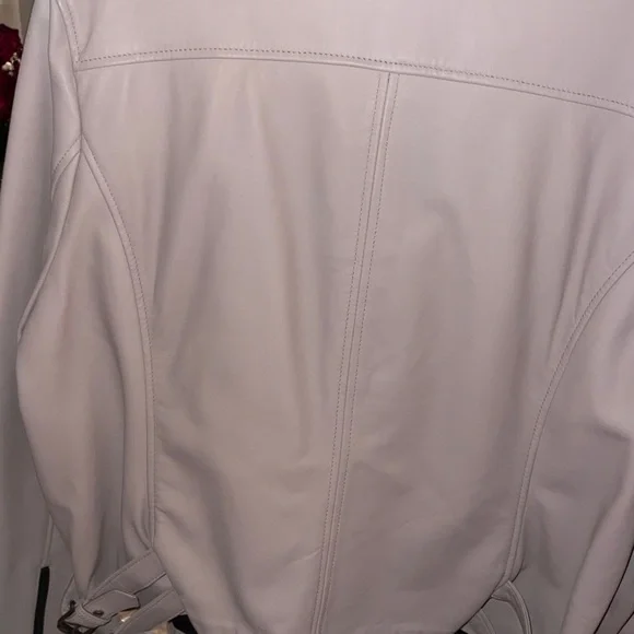 Vintage Women's Light Pink Leather Jacket - Picture 6 of 6